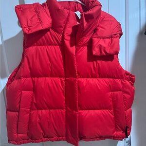 NWT Lululemon Wunder Puff Cropped Vest